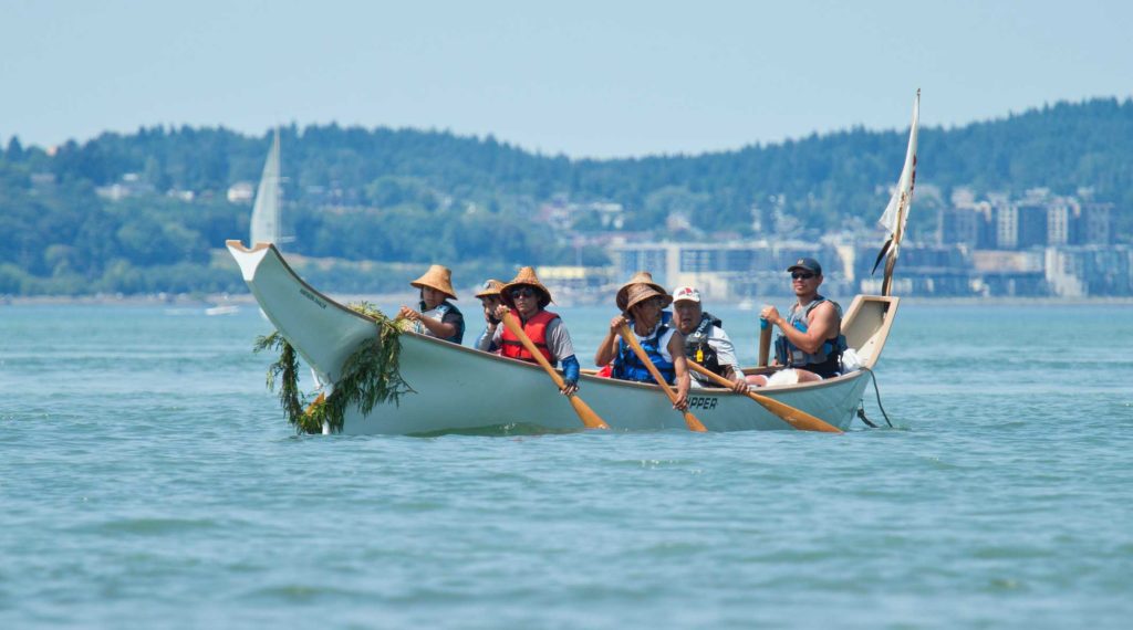 Read more about the article Warm Welcome For Canoe Families